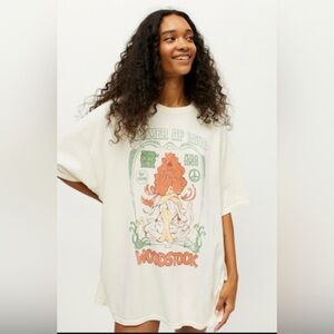 Urban Outfitters Oversized Tshirt